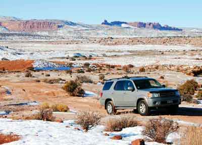Toyota-Sequoia-offroad-Arches